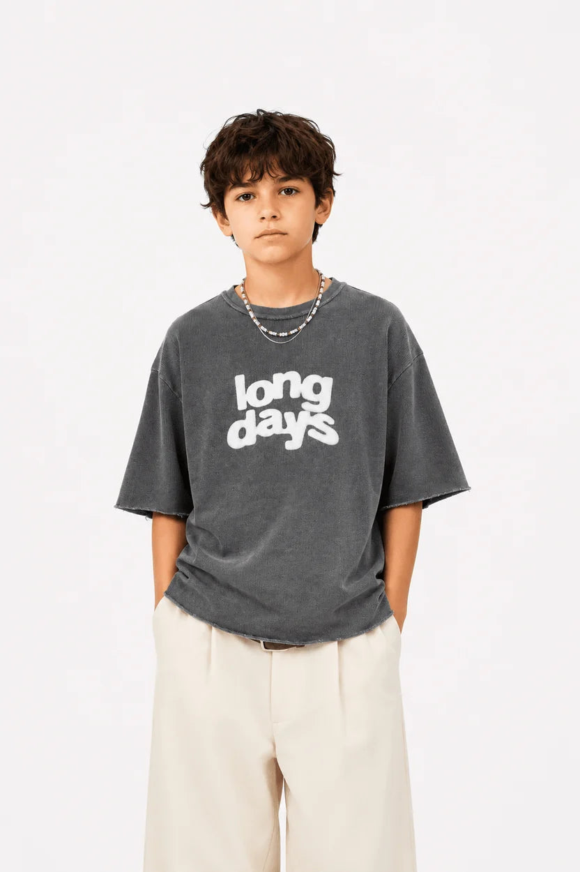 Boys “Long Days” Oversized Summer T-Shirt – Trendy Casual Tee for Kids